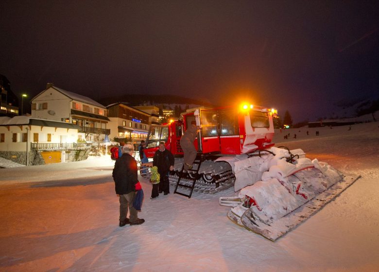 Visite du domaine skiable en dameuse
