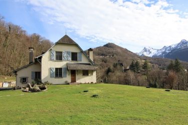 Gulest Cottage