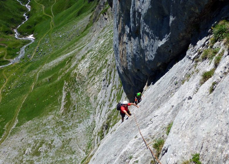 Voies naturelles d’escalade Gourette