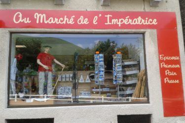 Au Marché de l’Impératrice – Alimentation des Eaux-Bonnes