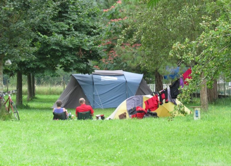 Aire Naturelle de Camping « Cazenave-Doux »