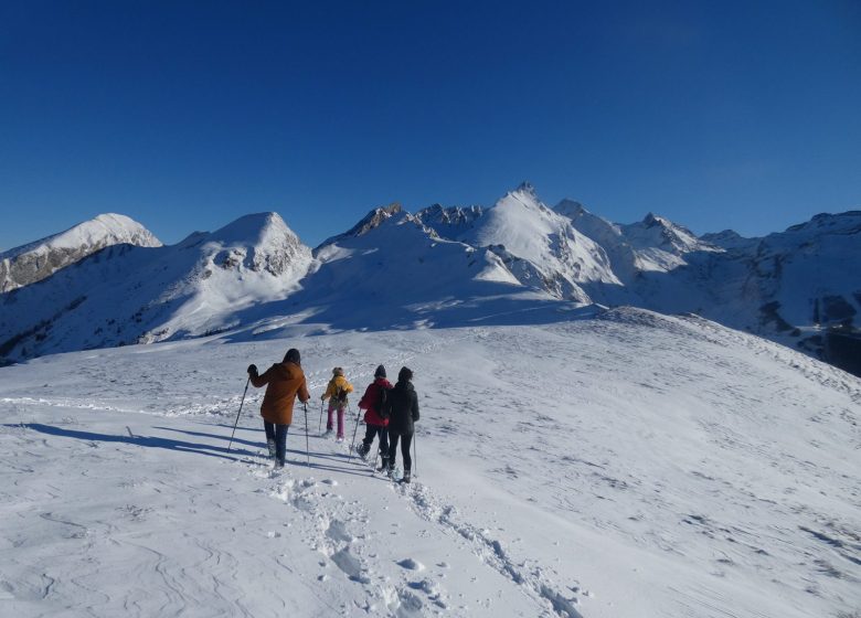 Ontdekking op sneeuwschoenen op Gourette of de Col d'Aubisque