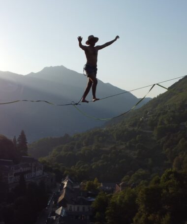 Gourette Highline Meeting – highline de nuit