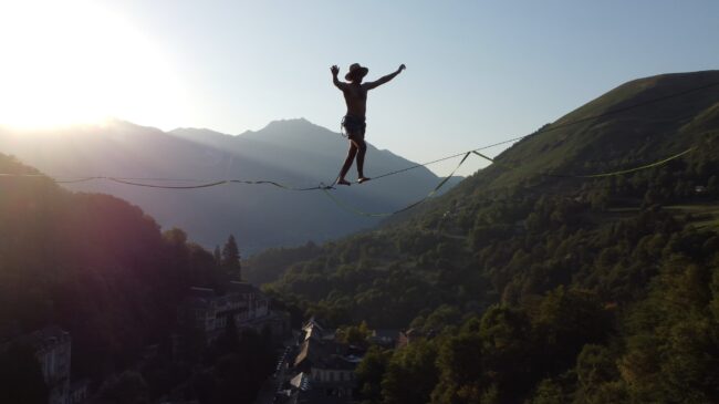 Gourette Highline Meeting – highline de nuit