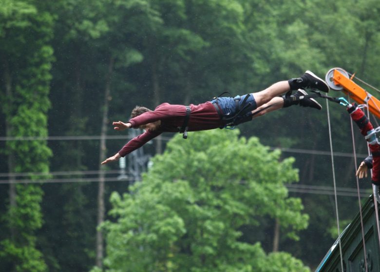 Elastic Crocodil Bungee Pyrenees