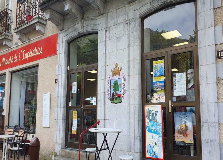 Au Marché de l’Impératrice – Alimentation des Eaux-Bonnes