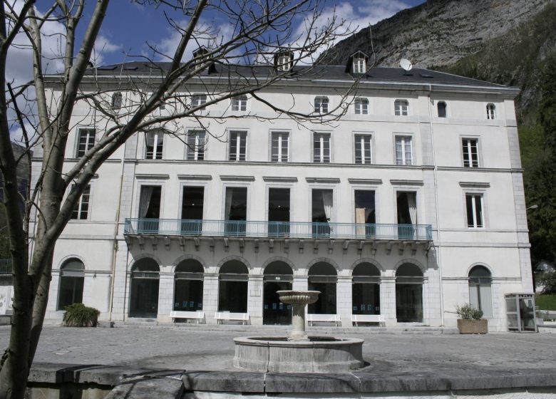 Établissement Thermal des Eaux Chaudes