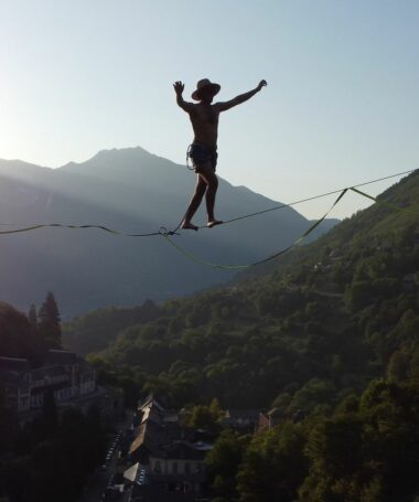 Gourette Highline Meeting – highline de nuit