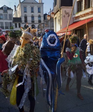 Carnaval à Gourette : Grand défilé sauvage