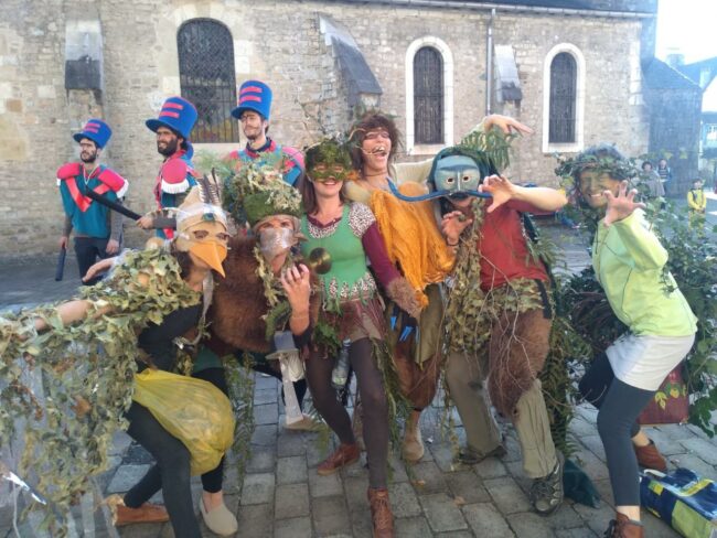 Carnaval sauvage à Gourette : maquillage et costume