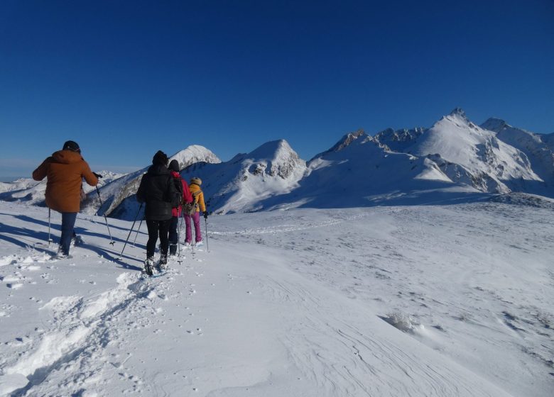 Matinée initiation raquettes en douceur avec le Bureau Montagne