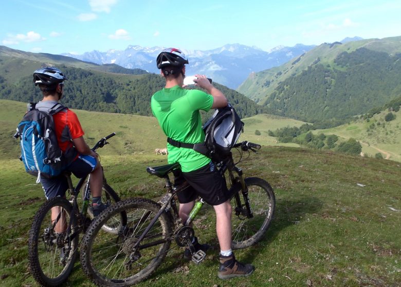 Mr. Jean-Mi GOUADAIN – Guida di mountain bike e mountain bike