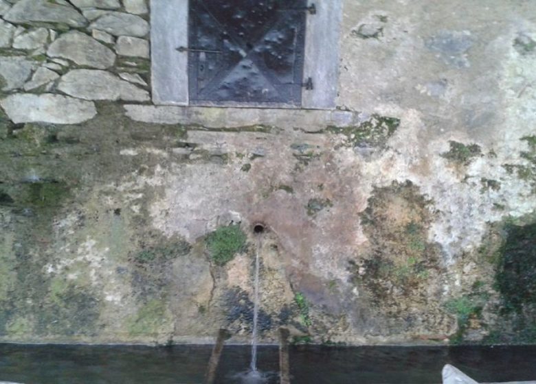 Lavoir du village d’Aas