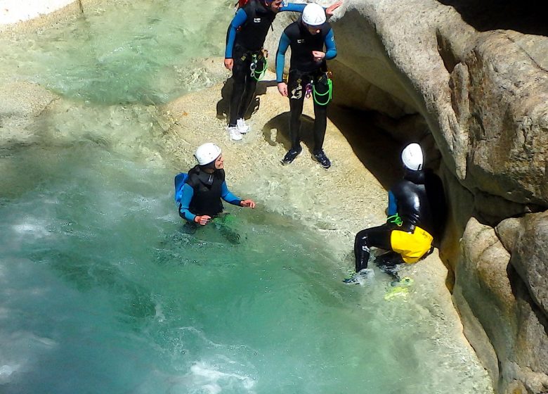 Ossau de l’eau canyoning – Accompagnateur Canyon