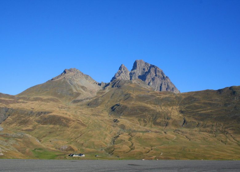 Paseo cantado entre Francia y España