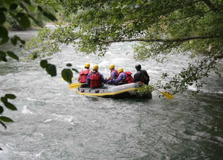 Traqueurs – 1/2 journée Rafting sur le Haut Gave d’Ossau