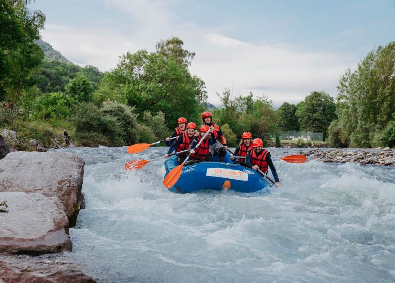 Descente en raft, mini-raft, canoraft, cayak – Traqueurs de Vagues