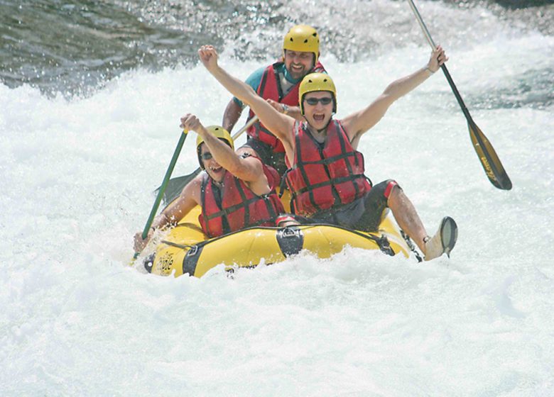 Traqueurs – Journée Raft sur le Gave d’Ossau – Parcours Buzy