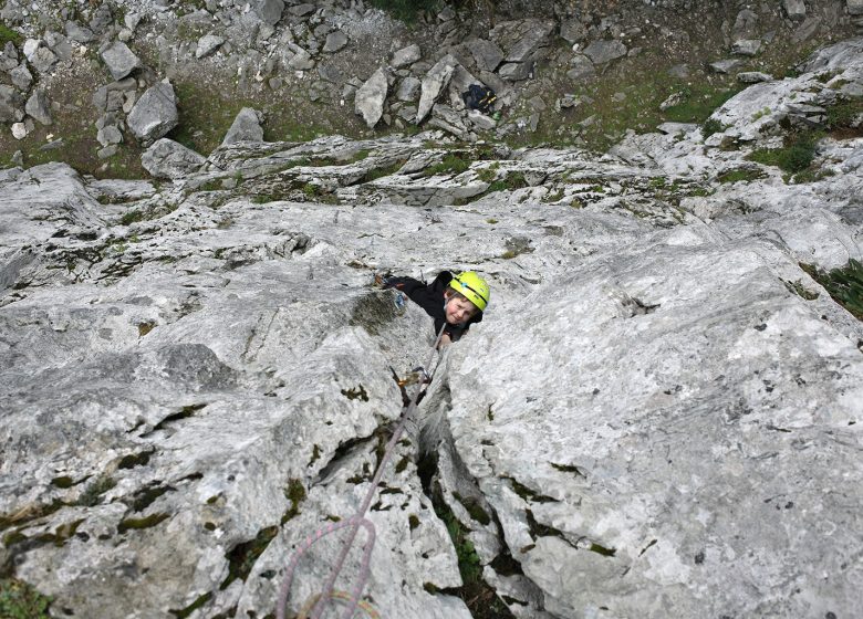 Initiation à l’escalade en rocher école