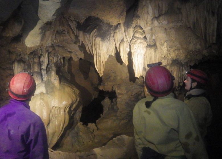 Journée spéléologie « Traversée Hayau-Bouhadère »