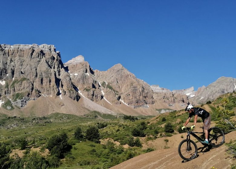 VTTAE découverte 1/2 journée Valle de Tena – Espagne