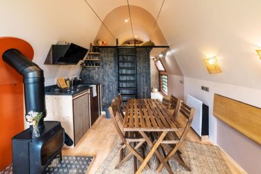 Refuge out of the city – La Cabane