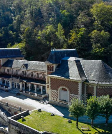 Journées européennes du Patrimoine – Visite guidée Les Eaux-Bonnes poétiques et romantiques et Expo dans la ville
