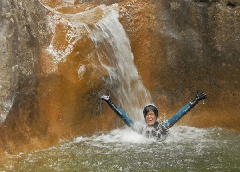 Ossau de l’eau canyoning – Accompagnateur Canyon