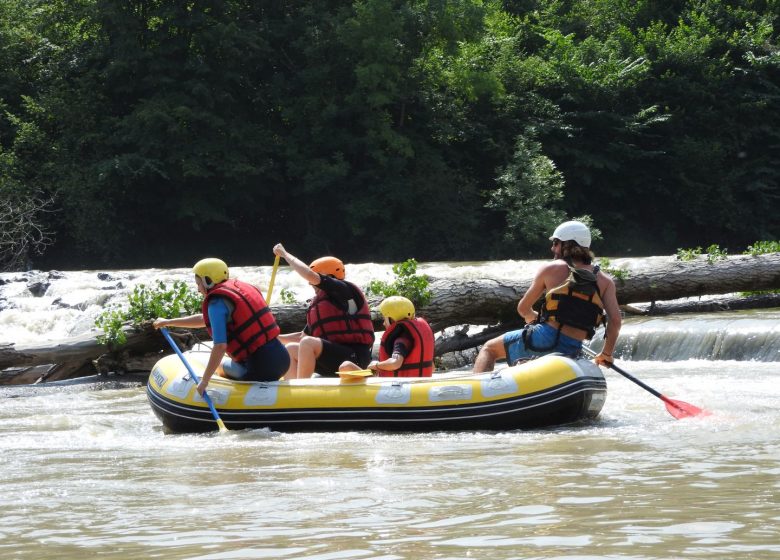 Traqueurs de Vagues – Accompagnateur sports d’eaux vives